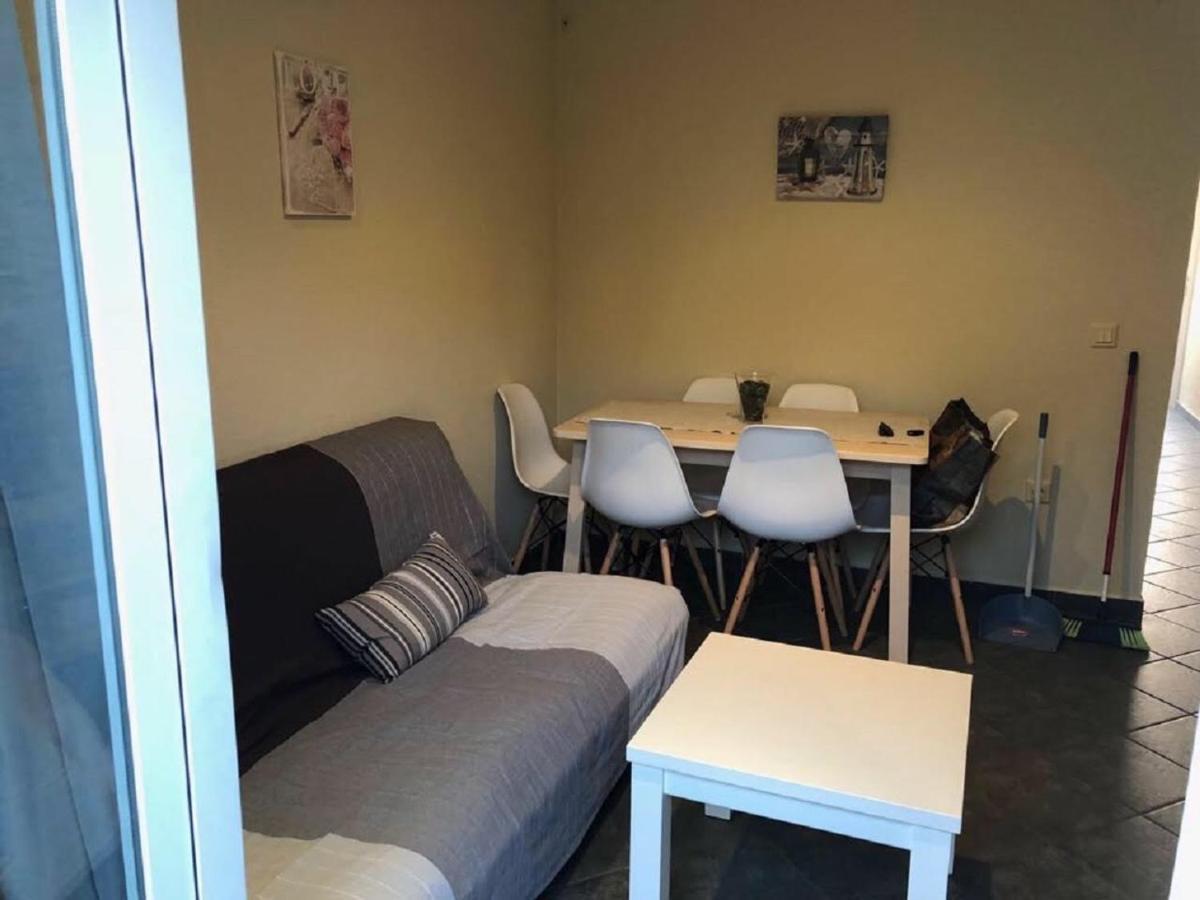 Apartamento En La Almadraba ชิกลานา เด ลา ฟรอนเตรา ภายนอก รูปภาพ
